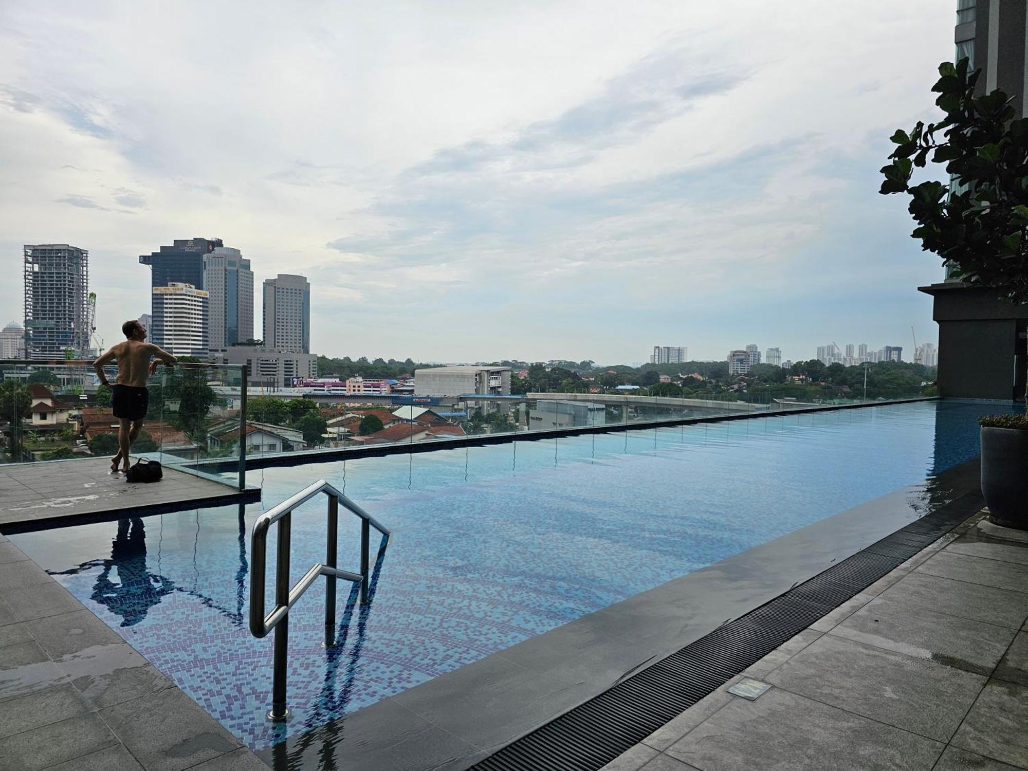 Sks Pavillion Near Jb Ciq Firstlink By Rest And Relax Johor Bahru
